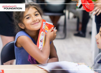 Fundația Globalworth încurajează copiii să meargă la școală prin susținerea programului de educație al Fundației United Way România