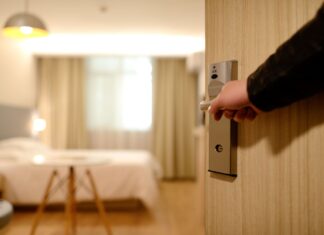 Puncte de luat în considerare la alegerea unui hotel în timpul unui sejur turistic Puncte de luat în considerare la alegerea unui hotel în timpul unui sejur turistic