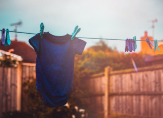 5 bune practici pentru spălarea hainelor bebelușului