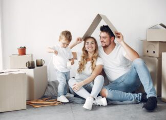 Mutarea într-o casă mai mare pentru a primi noul membru al familiei Mutarea într-o casă mai mare pentru a primi noul membru al familiei