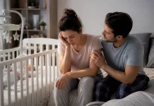 Depresia postpartum se ascunde adesea în spatele unei mame care rezistă Depresia postpartum se ascunde adesea în spatele unei mame care rezistă